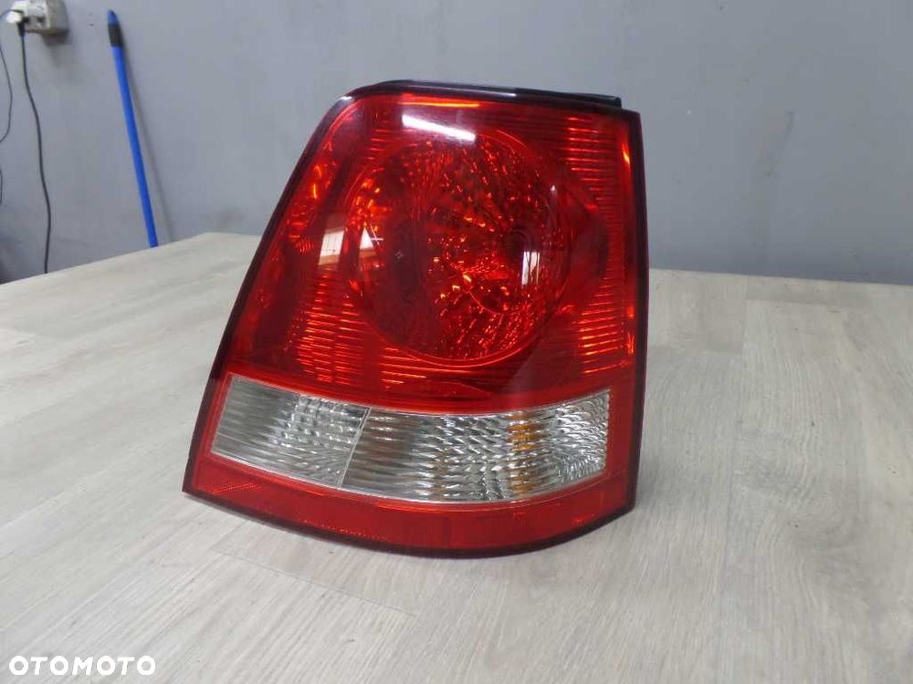 KIA SORENTO 02-09 LAMPA TYL PRAWA - 2