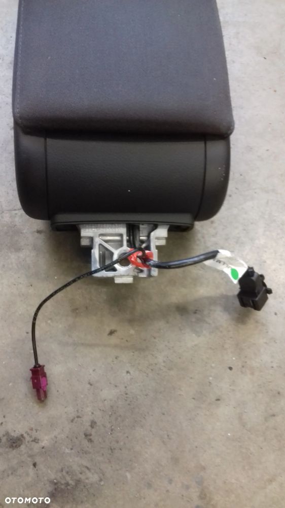 podłokietnik A6 C6 2.4 - 5