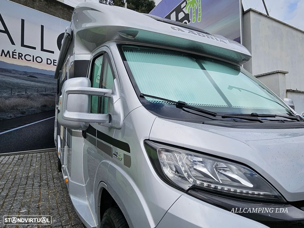 Adria Matrix M670SBC 50 YEARS 5 LUGARES DE LIVRETE CAMA CENTRAL + BASCULANTE - 59