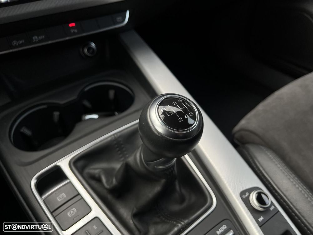 Audi A4 Avant 2.0 TDI S-line - 12