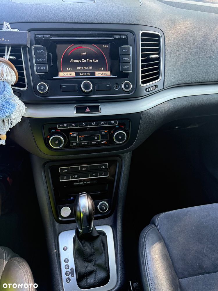 Volkswagen Sharan 2.0 TSI Highline DSG - 20