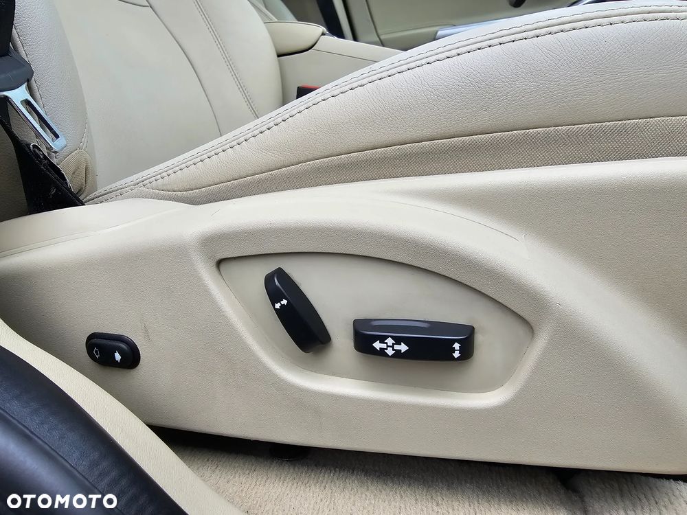 Volvo XC 60 D4 Drive-E Summum - 26