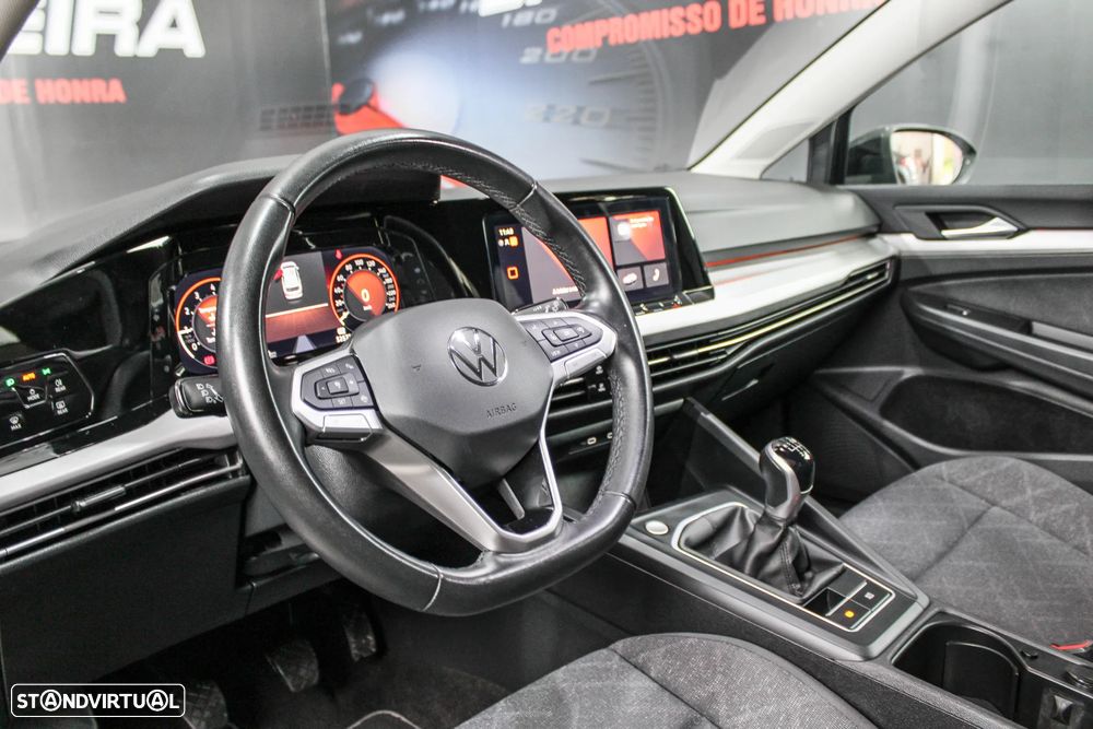 VW Golf Variant 1.0 TSI Life - 17