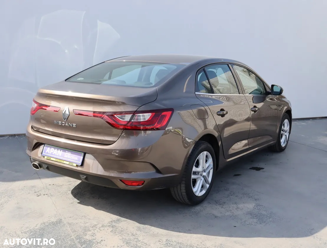 Renault Megane Blue dCi EDC Zen - 4