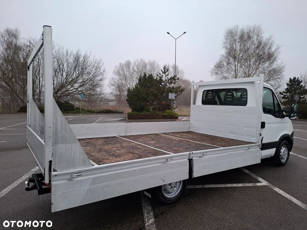 Iveco Daily 2014 35S15 SKRZYNIOWY PAKA 2.3 145KM 3osobowy - 23