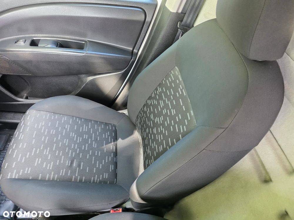 Renault Clio 1.5 dCi Energy Alize - 21