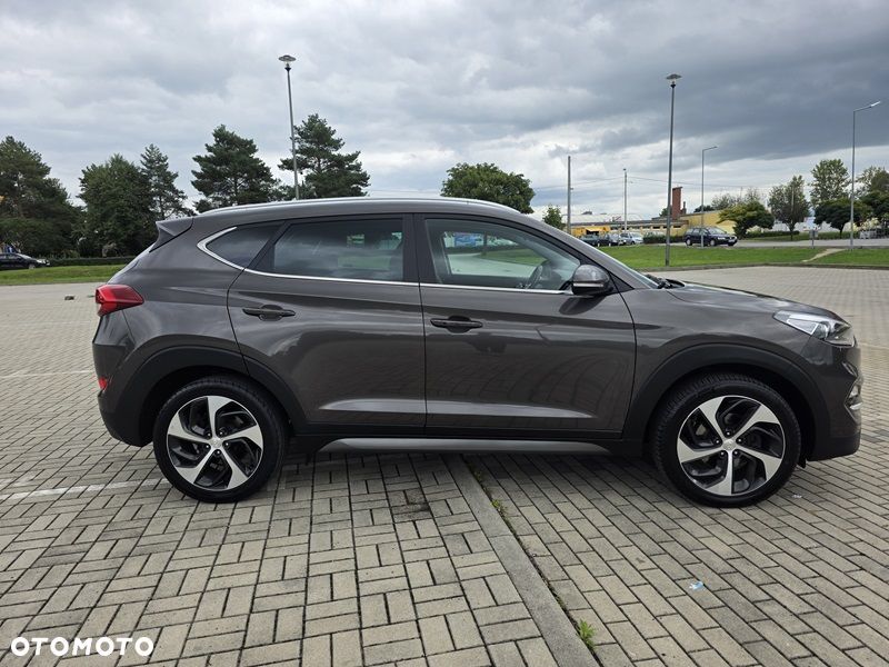 Hyundai Tucson 1.7 CRDI BlueDrive Comfort 2WD - 8