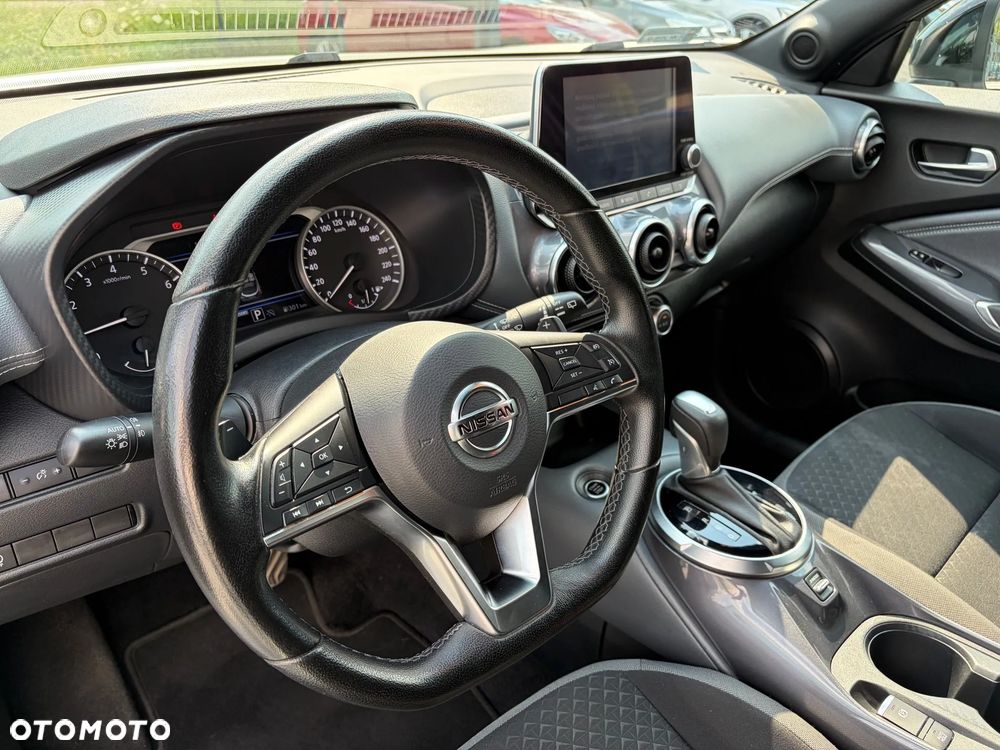 Nissan Juke 1.0 DIG-T N-Connecta DCT - 9