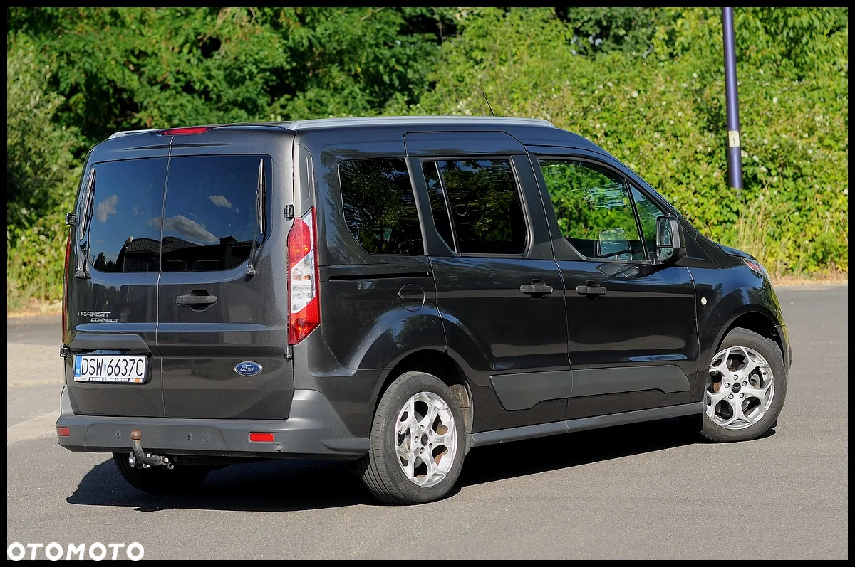 Ford Transit Connect - 17