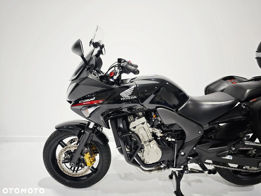 Honda CBF - 18