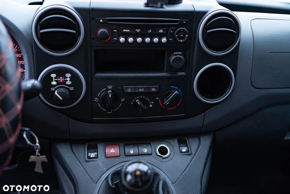 Peugeot Partner - 10
