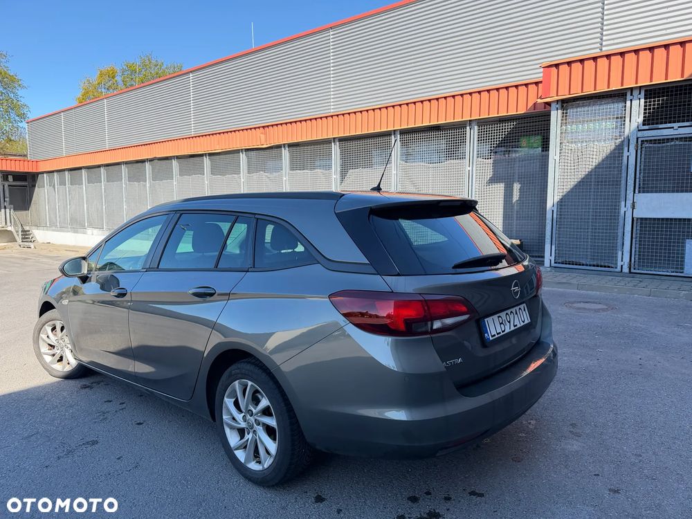 Opel Astra 1.2 T Elegance S&S - 8