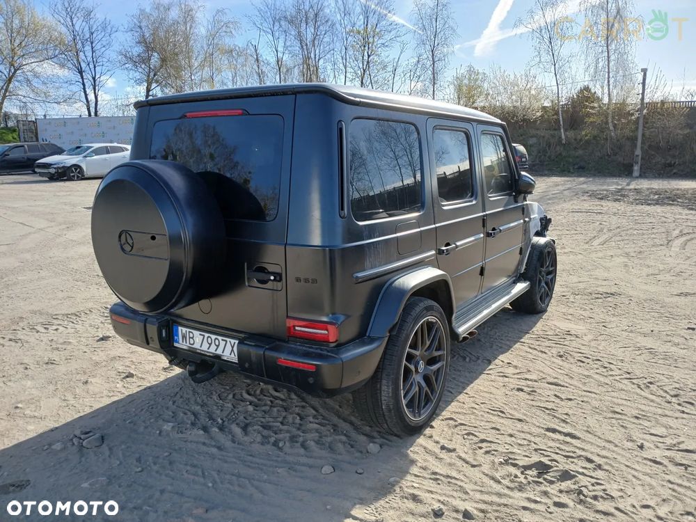 Mercedes-Benz Klasa G AMG 63 4x4 - 21