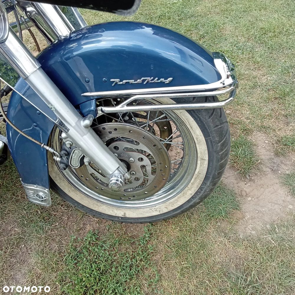 Harley-Davidson Touring Road King - 12