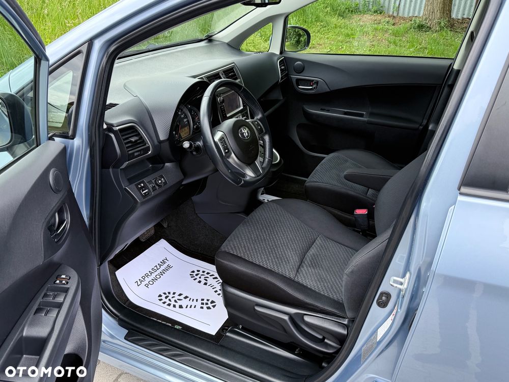 Toyota Verso S 1.33 VVT-i Multidrive Life - 11