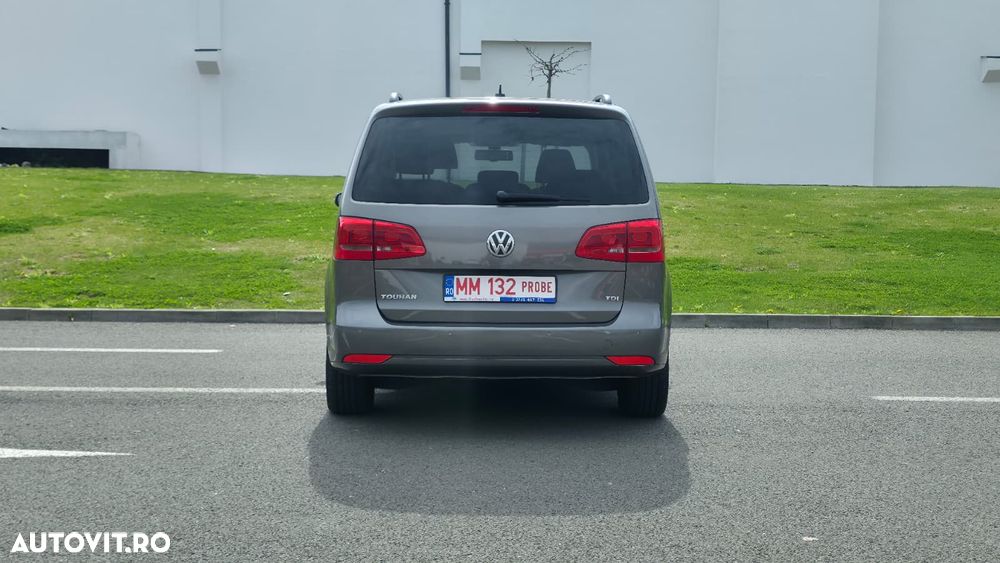 Volkswagen Touran 1.6 TDI DPF Highline - 22