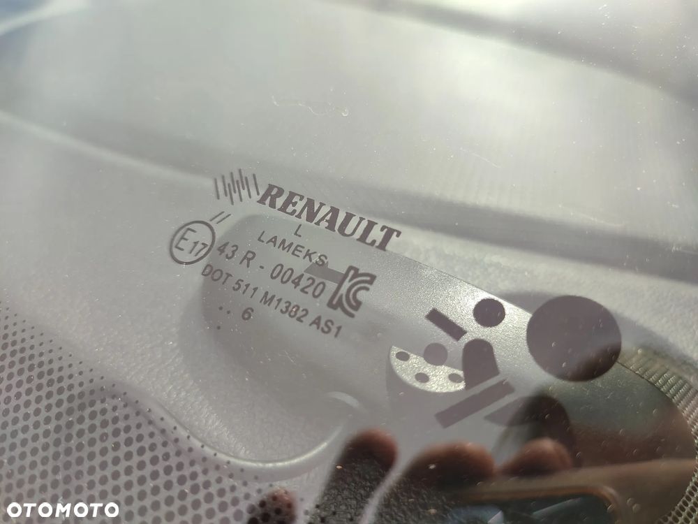 Renault Clio - 9