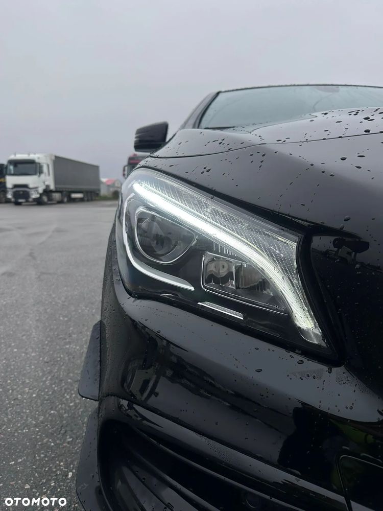 Mercedes-Benz CLA AMG 45 4Matic AMG Speedshift 7G-DCT Yellow Night Edition - 7