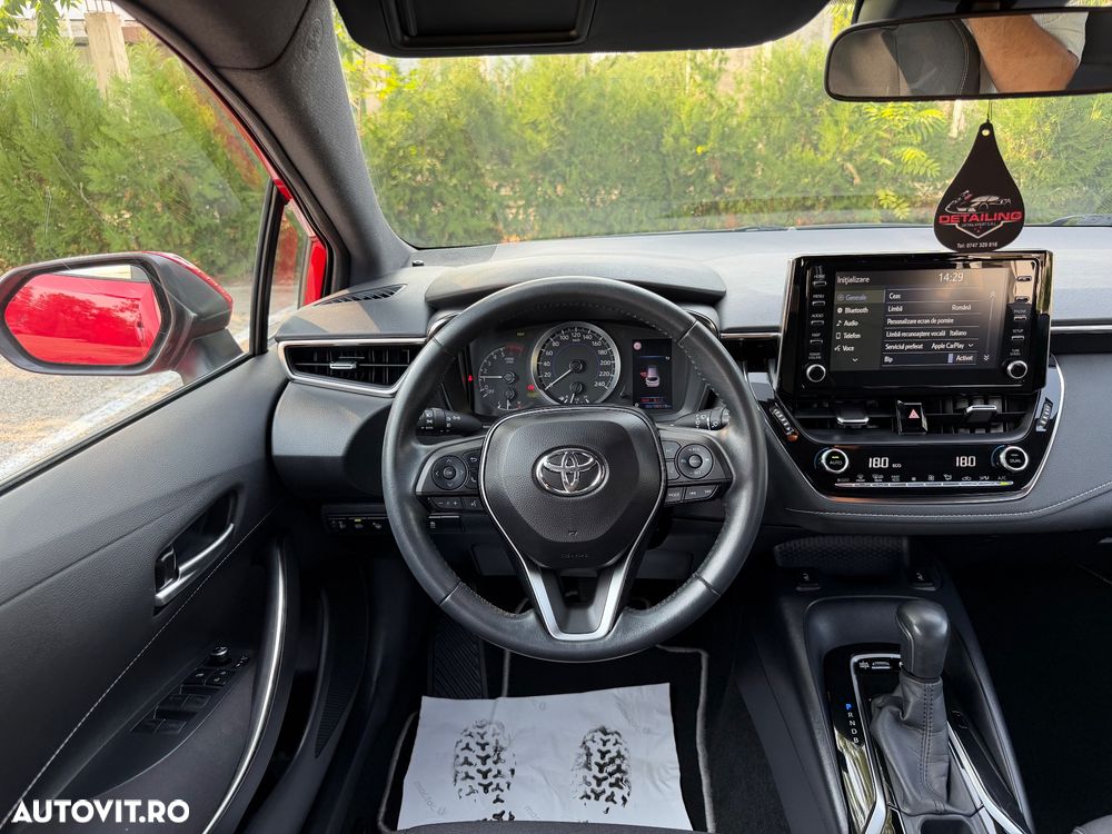 Toyota Corolla 1.8 HSD Business Plus - 21
