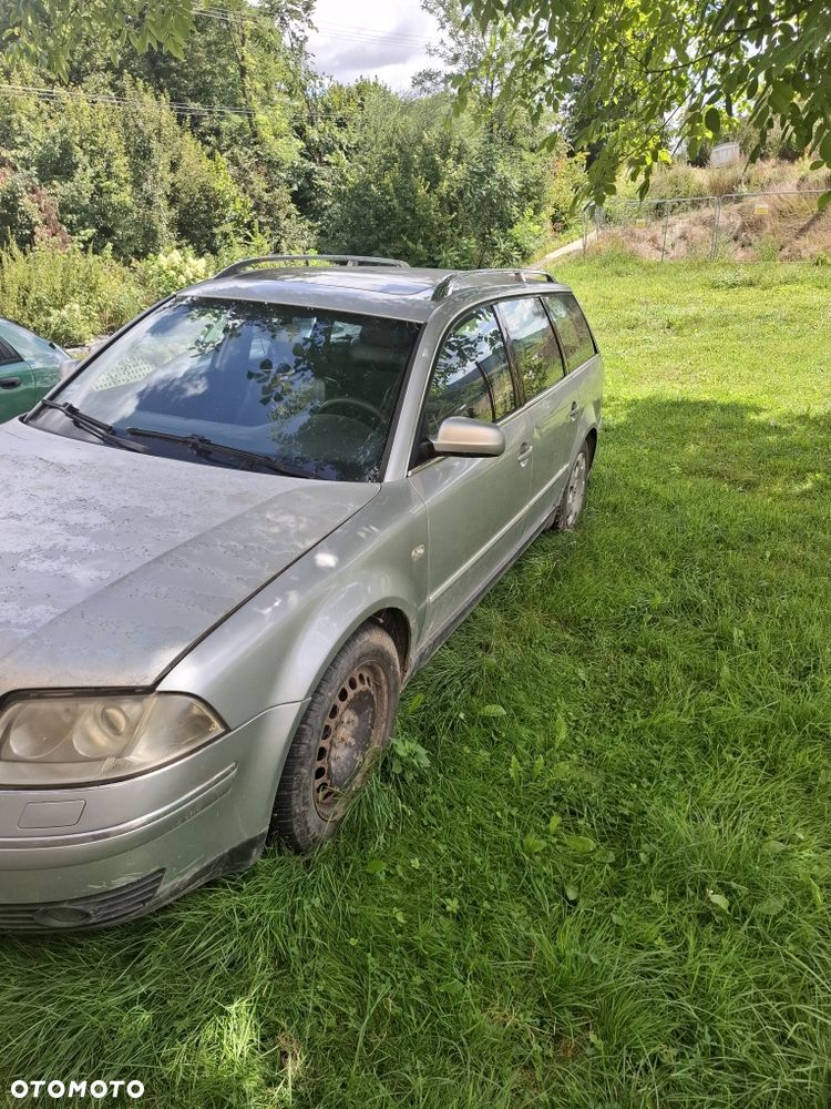 Volkswagen Passat - 3