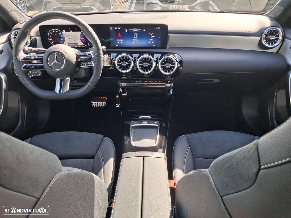 Mercedes-Benz A 180 - 18