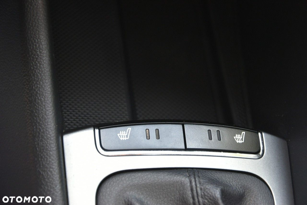 Kia Rio - 10