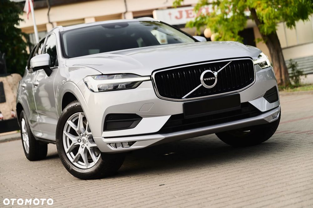 Volvo XC 60 B4 D AWD Momentum Pro - 2