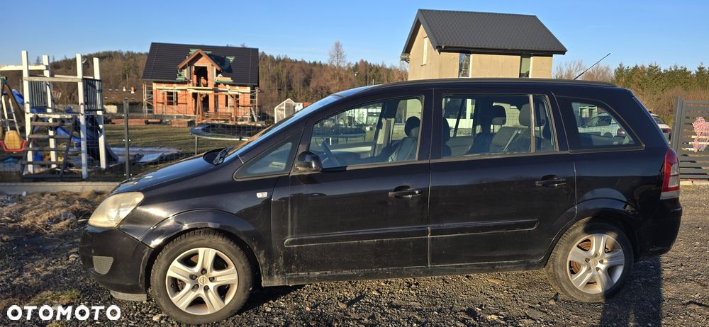 Opel Zafira - 3