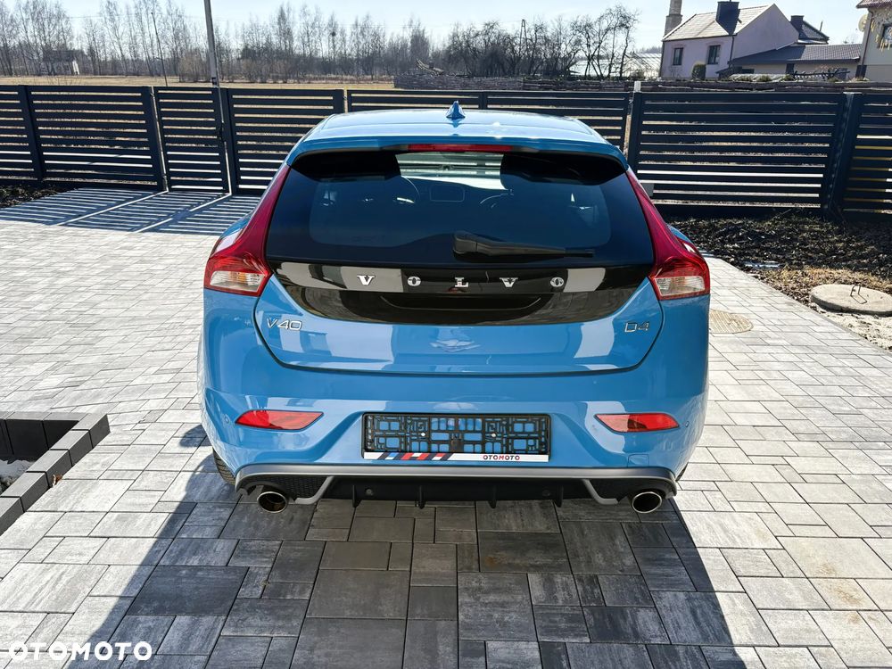 Volvo V40 D4 Geartronic RDesign - 8