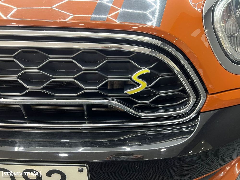 MINI Countryman Cooper SE ALL4 Auto - 6
