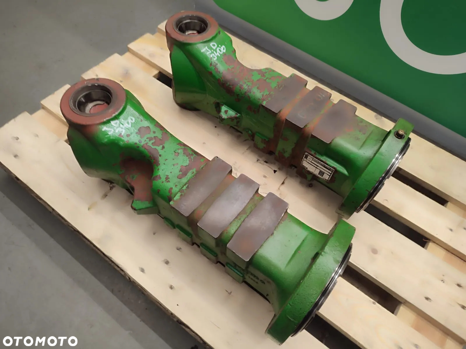 Pochwa mostu 4475436126 JOHN DEERE 3400 - 3