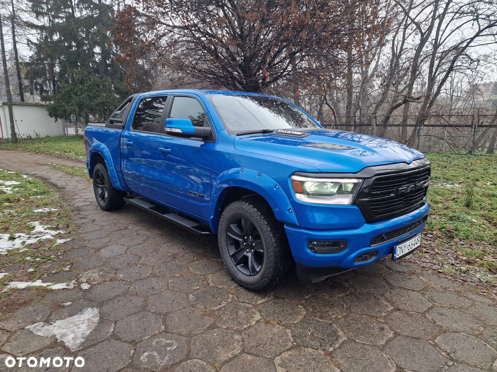 RAM 1500 5.7 Crew Cab Laramie - 2