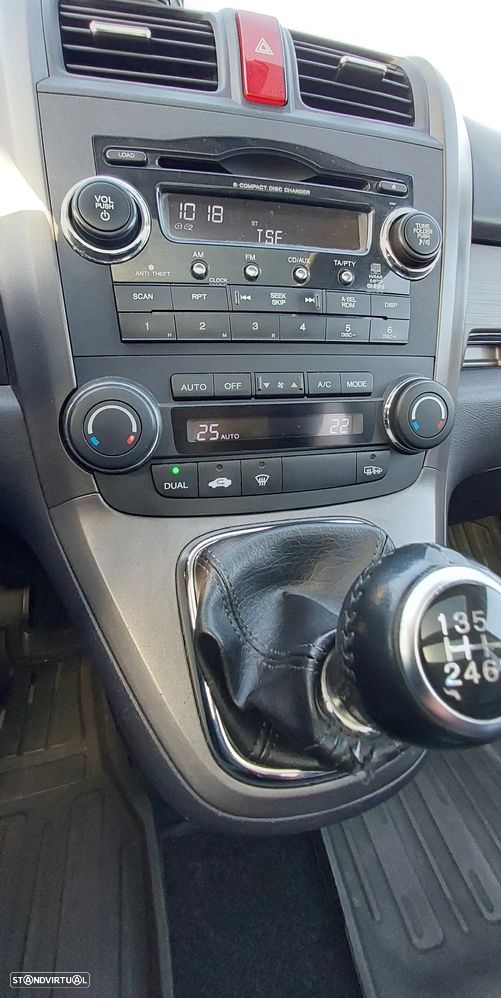 Honda CR-V 2.2 i-CTDi Executive - 19