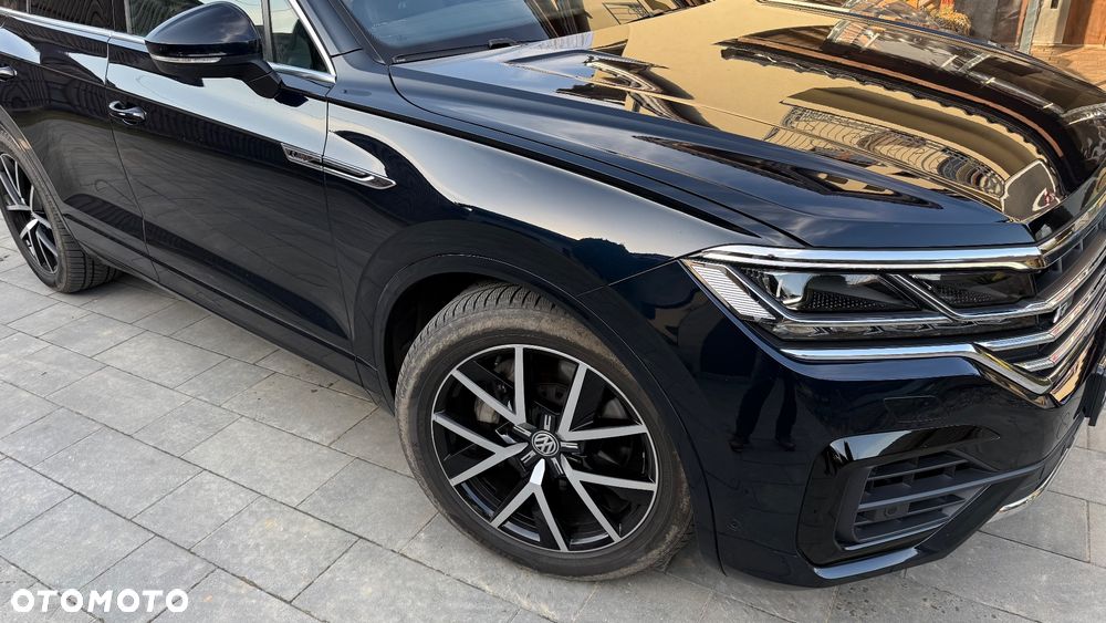 Volkswagen Touareg 3.0 V6 TFSI 4Motion R-Line - 11