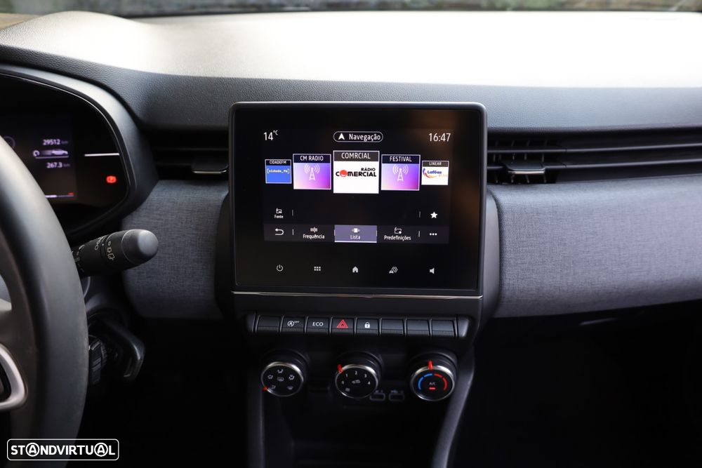 Renault Clio - 25