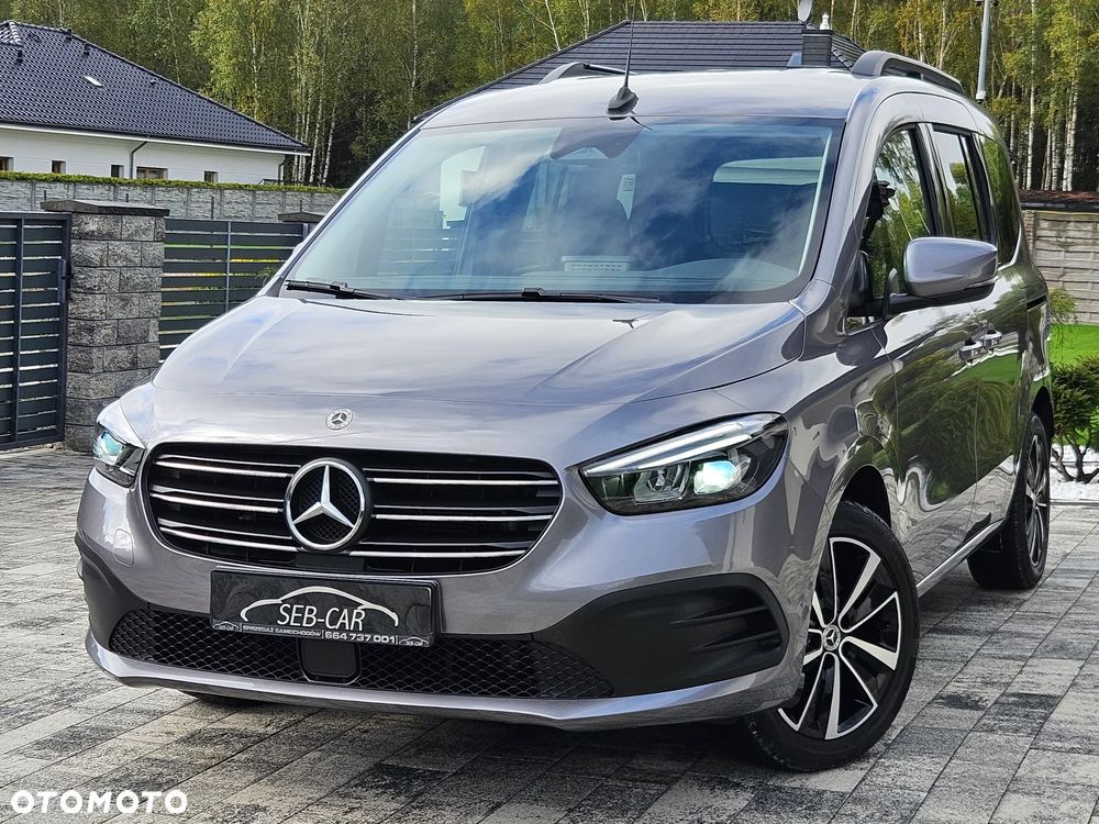 Mercedes-Benz Klasa T 180 d - 1