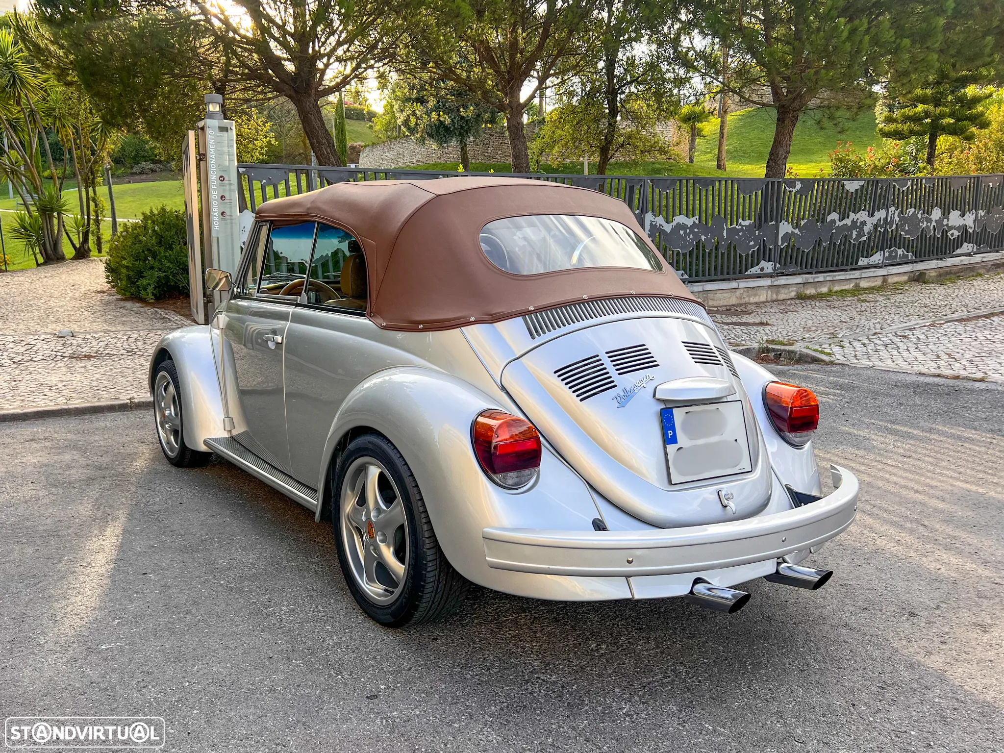 VW Carocha Cabrio - 19