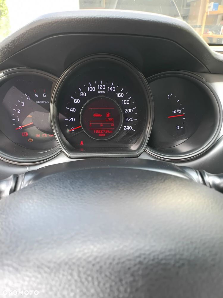 Kia Ceed 1.6 CRDi M - 8