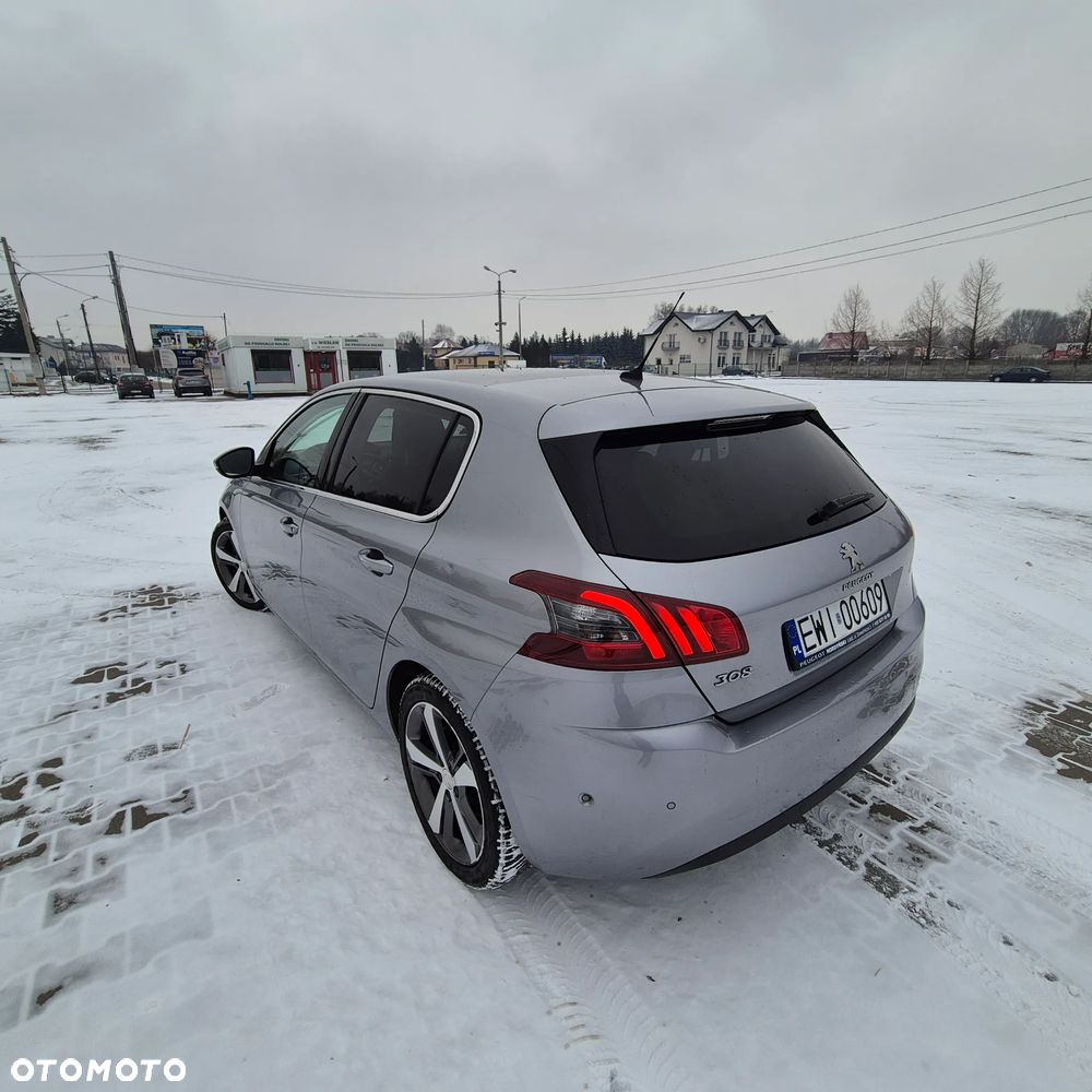 Peugeot 308 1.2 PureTech Allure S&S - 6