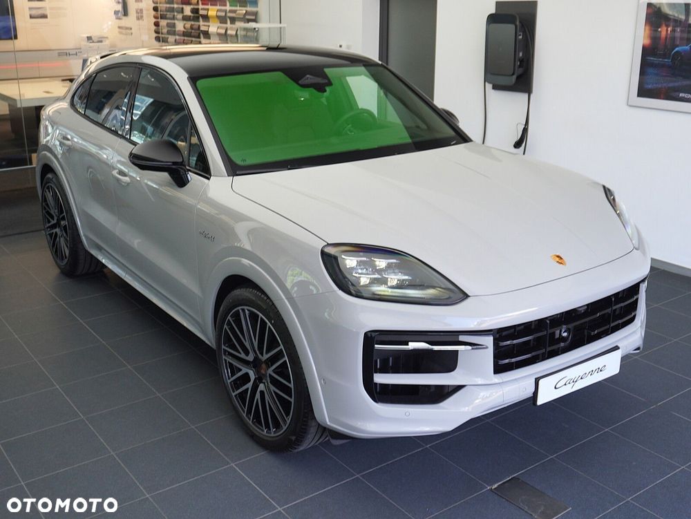 Porsche Cayenne E-Hybrid PHEV Black Edition - 3