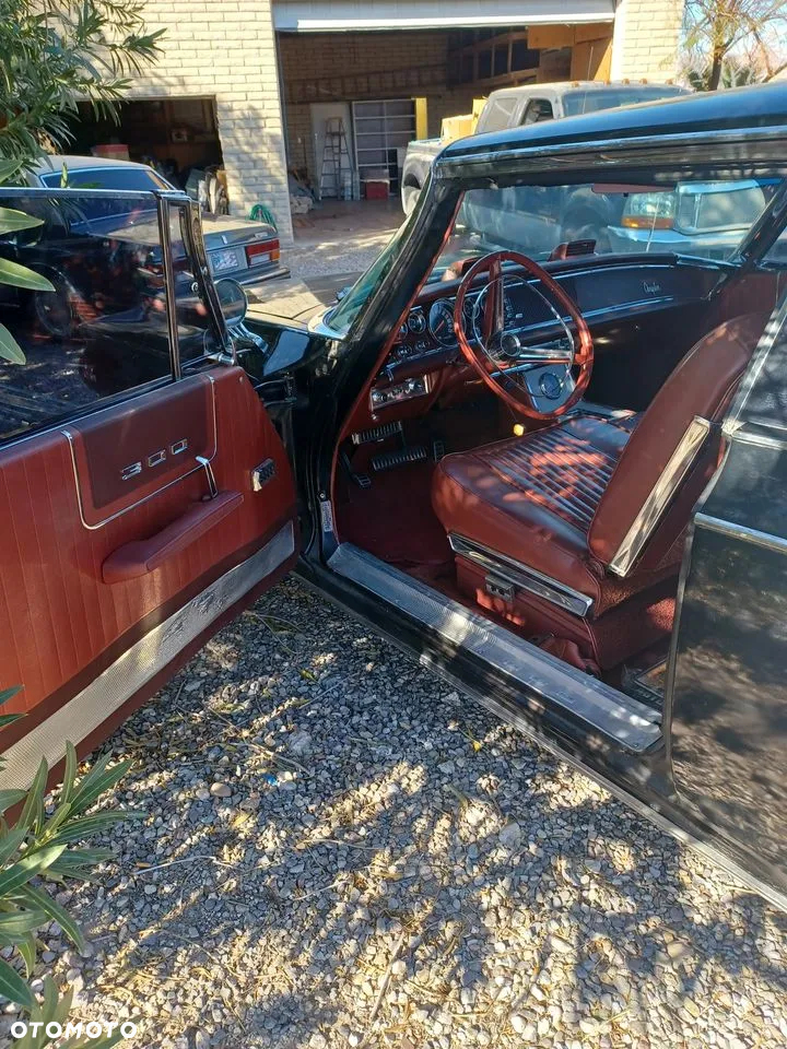 Chrysler 300 - 7