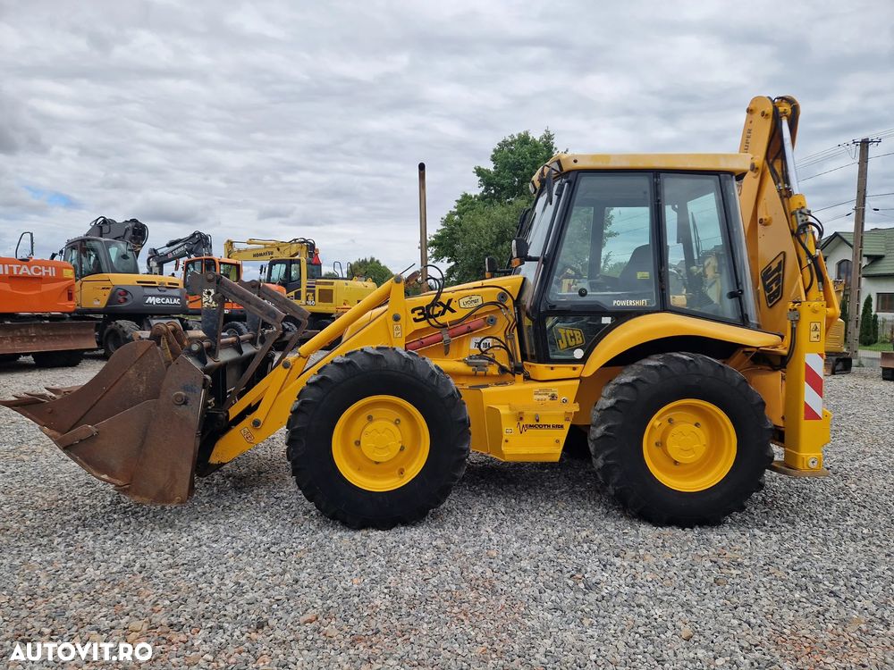 JCB 3CX - 9