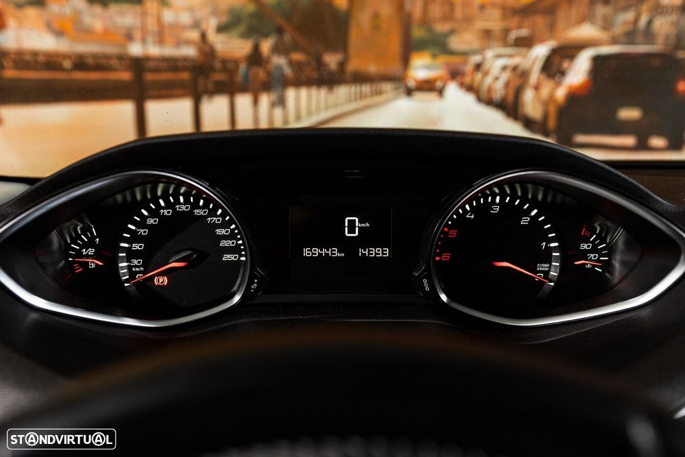 Peugeot 308 1.5 BlueHDi Active - 11