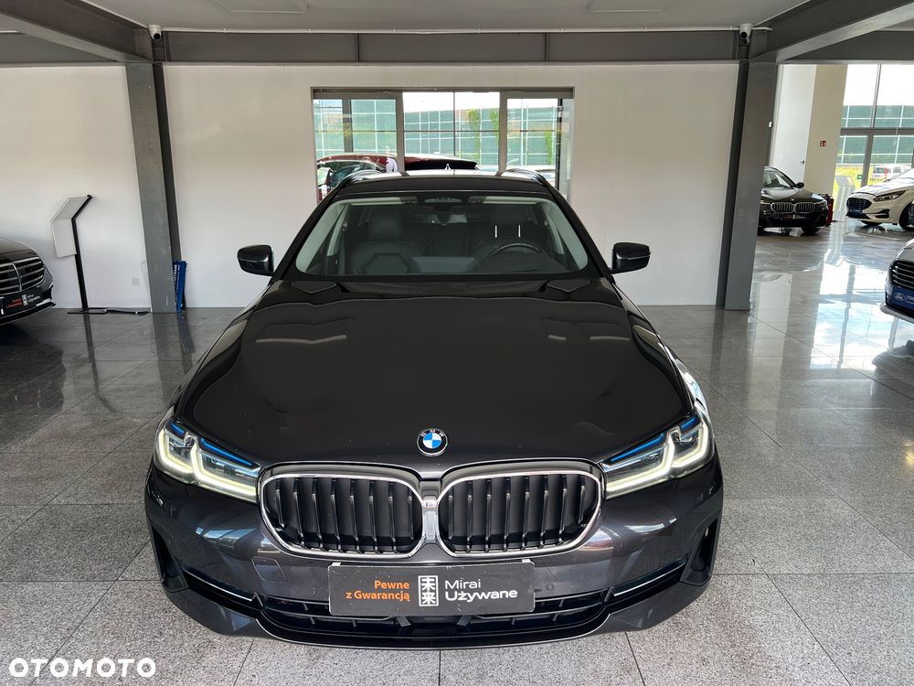 BMW Seria 5 520d xDrive mHEV Luxury Line sport - 6