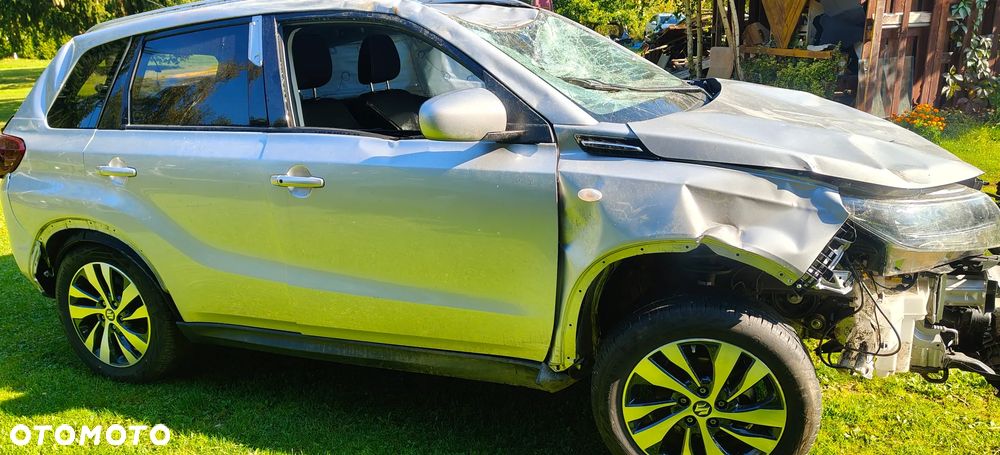 Suzuki Vitara 1.4 Boosterjet Hybrid Allgrip Comfort+ - 3