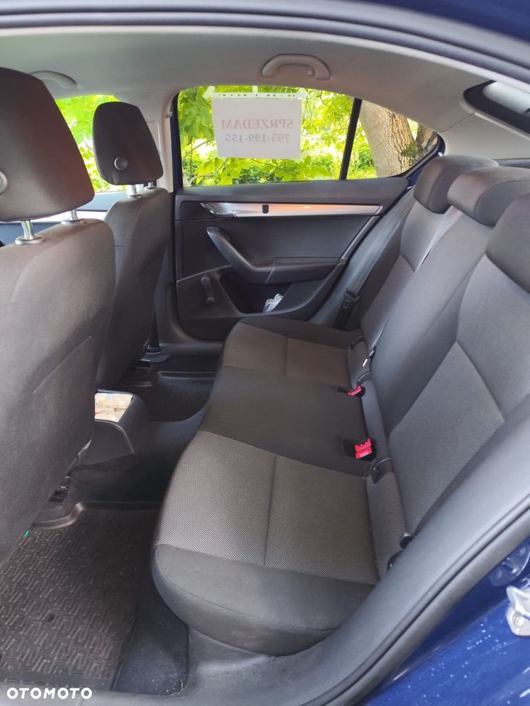 Skoda Octavia 1.4 TSI Ambition - 9