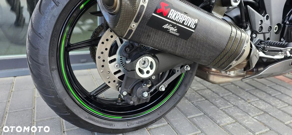 Kawasaki Ninja 1000 SX - 20