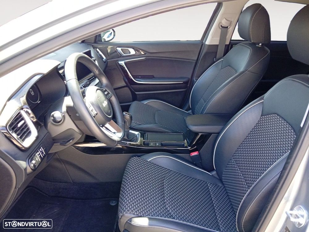 Kia Ceed 1.0 T-GDI Drive — fotografia 9