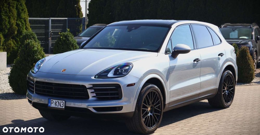 Porsche Cayenne - 4