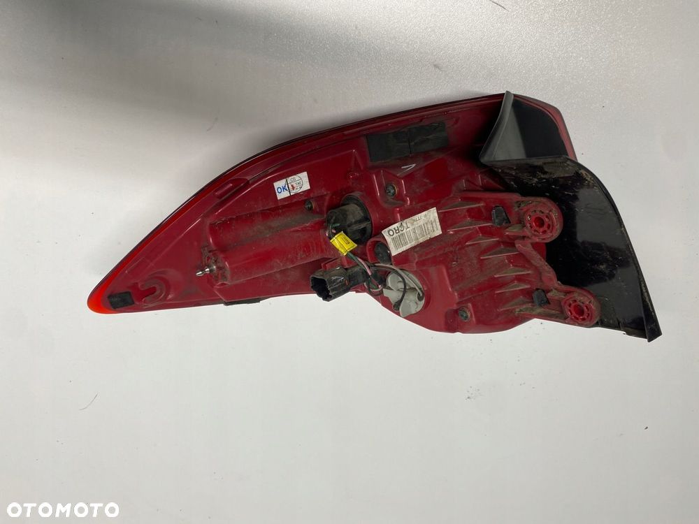 LAMPA TYLNA TYŁ PRAWA KAROSERYJNA HYUNDAI TUCSON II 15-19 ZWYKŁA - 4